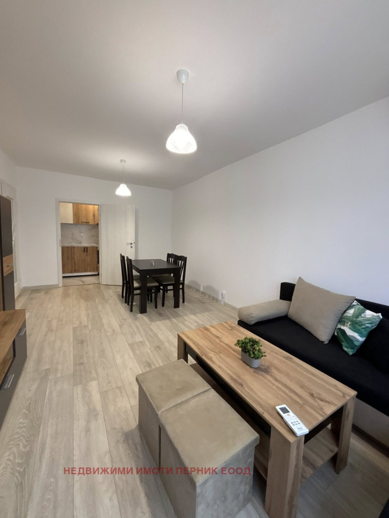 Kiralık  1 yatak odası Pernik , Iztok , 60 metrekare | 48572635 - görüntü [5]