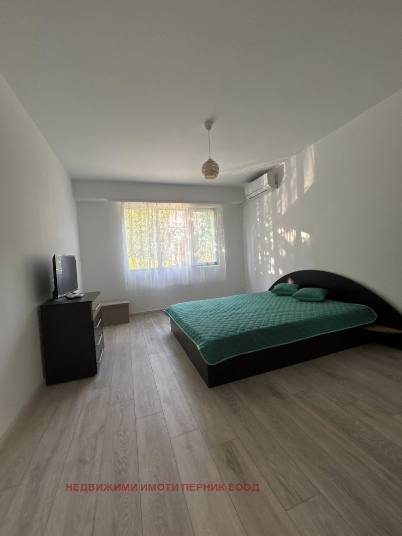 Kiralık  1 yatak odası Pernik , Iztok , 60 metrekare | 48572635 - görüntü [12]