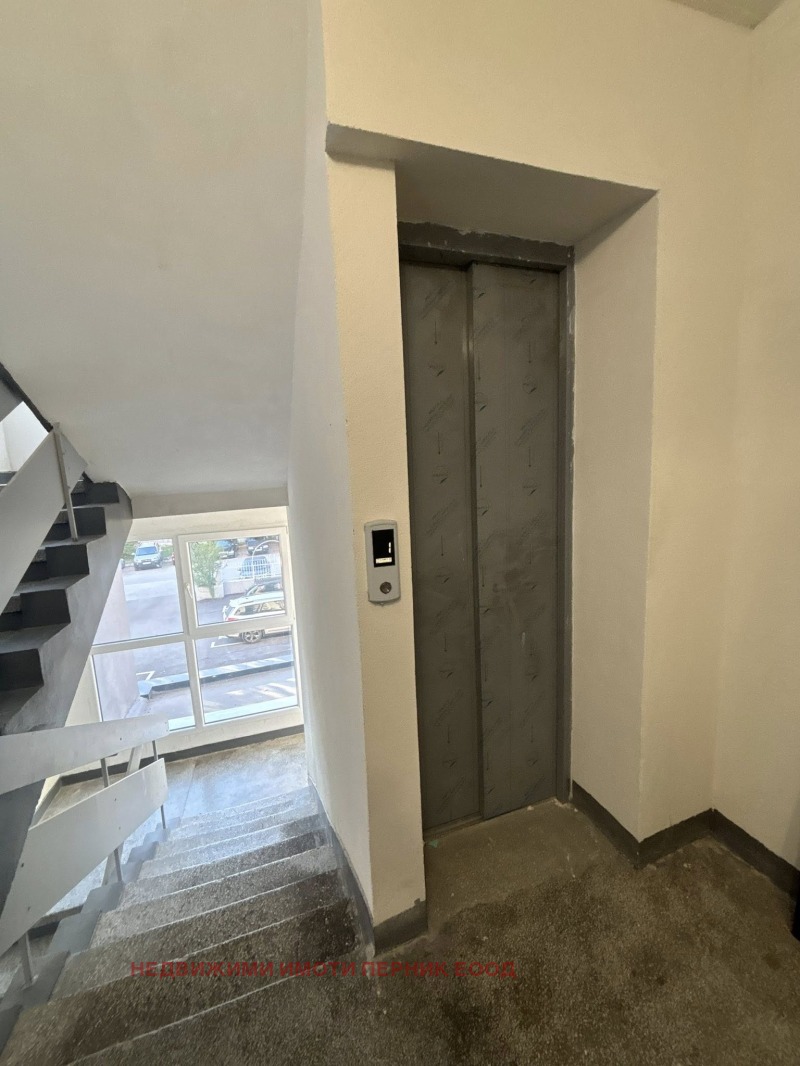 Kiralık  1 yatak odası Pernik , Iztok , 60 metrekare | 48572635 - görüntü [15]