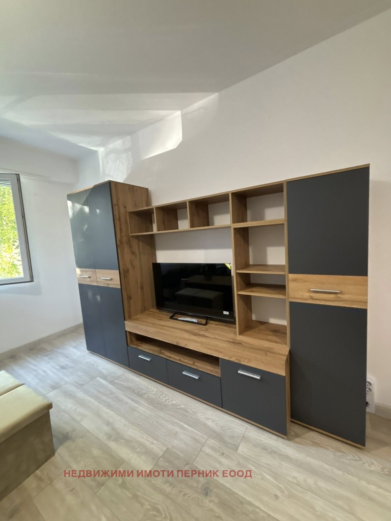 Kiralık  1 yatak odası Pernik , Iztok , 60 metrekare | 48572635 - görüntü [7]