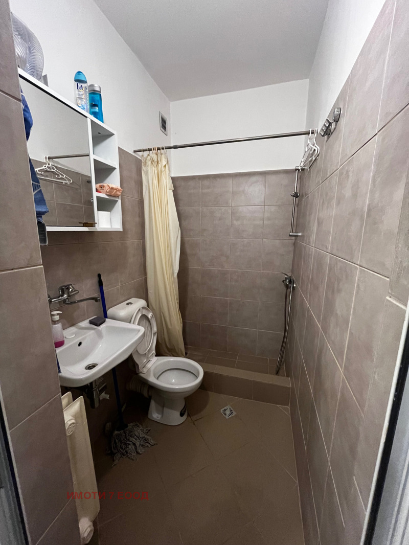 Zu vermieten  2 Schlafzimmer Sofia , Zentar , 106 qm | 13401185 - Bild [10]