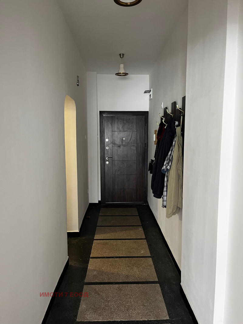 Zu vermieten  2 Schlafzimmer Sofia , Zentar , 106 qm | 13401185 - Bild [12]