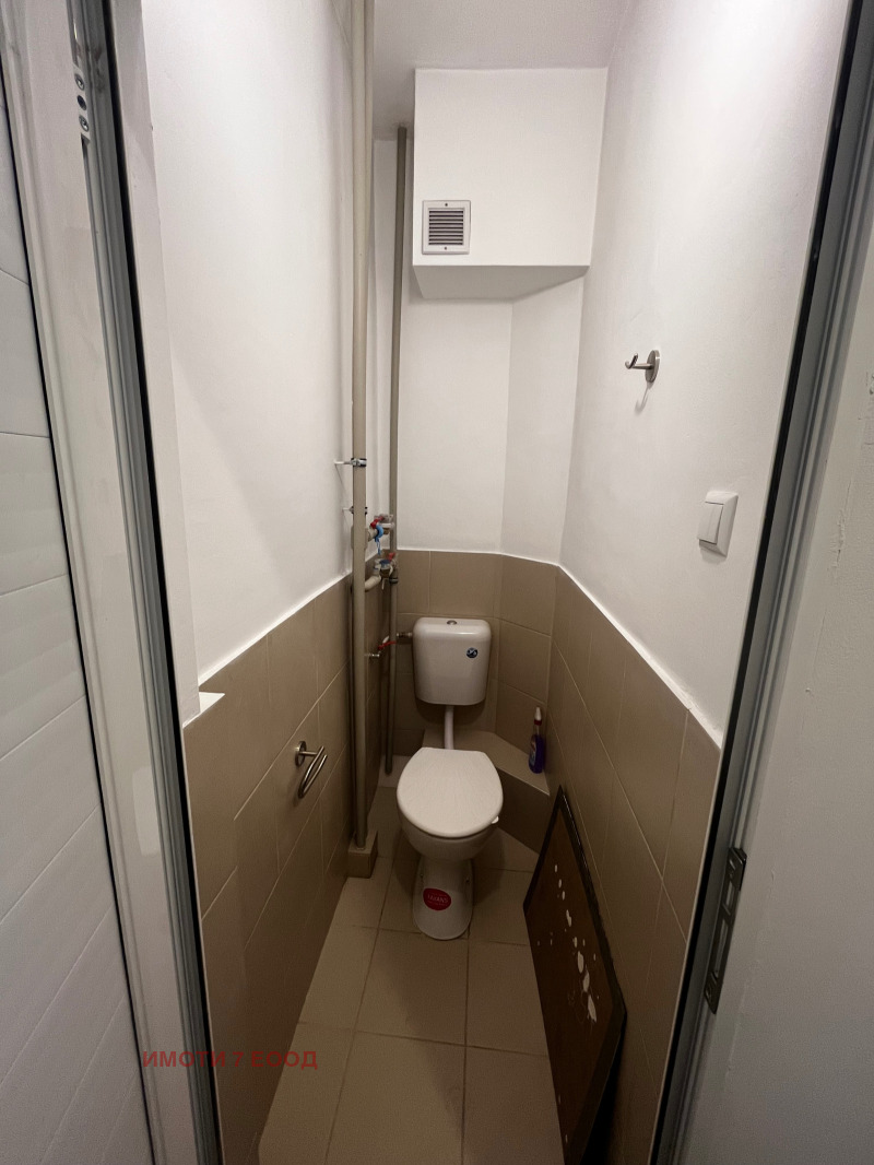 Zu vermieten  2 Schlafzimmer Sofia , Zentar , 106 qm | 13401185 - Bild [11]