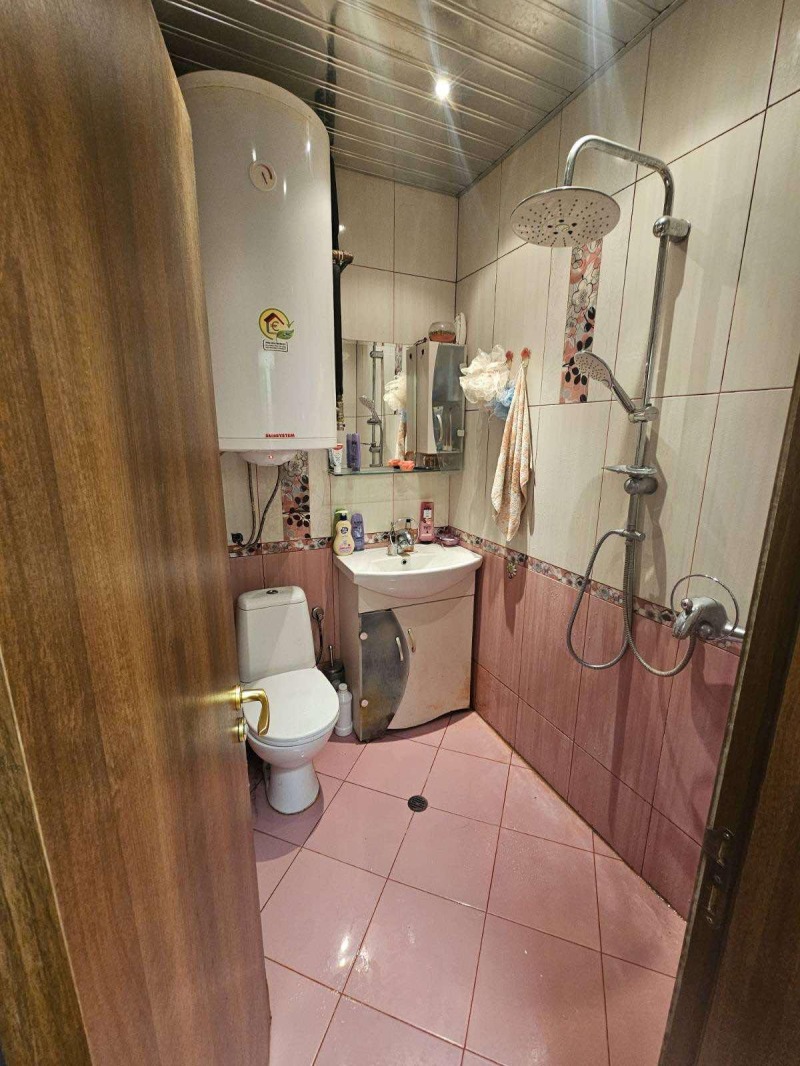K pronájmu  2 ložnice Varna , Ljatno kino Trakija , 90 m2 | 26772982 - obraz [10]