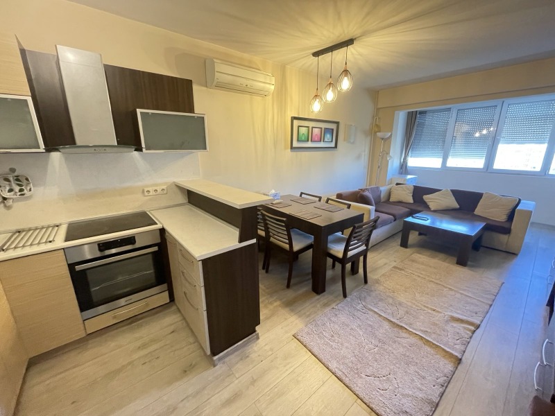 Под наем 3-СТАЕН, град София, Света Троица • 680 € / 1329.96 лв. • 14350044 1