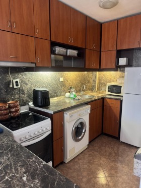 1 dormitorio Jristo Smirnenski, Plovdiv
