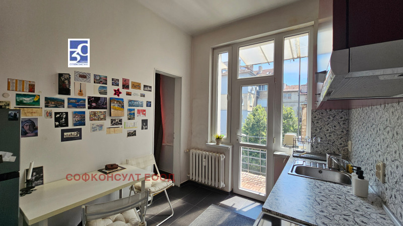 Издаје се  2 спаваће собе Софија , Центар , 100 м2 | 32893609 - слика [5]