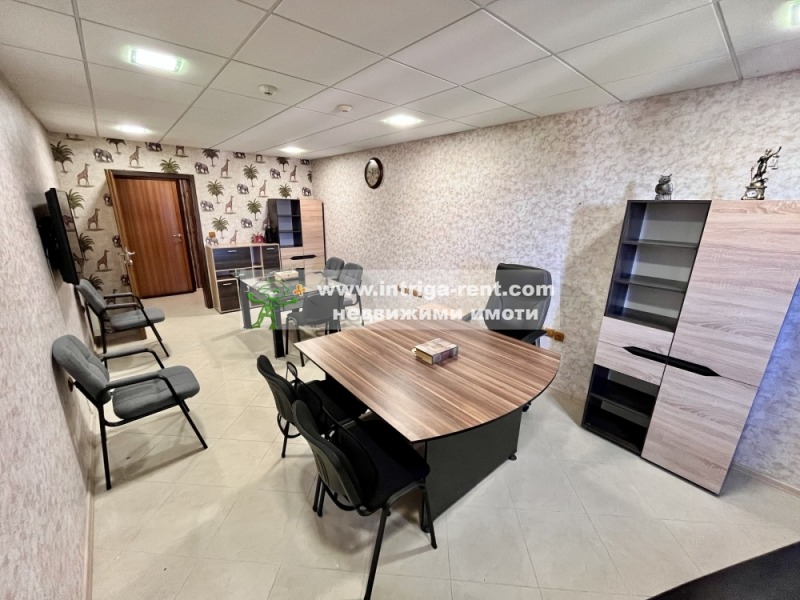 Дава под наем ОФИС, гр. Хасково, Център, снимка 3 - Офиси - 52640363