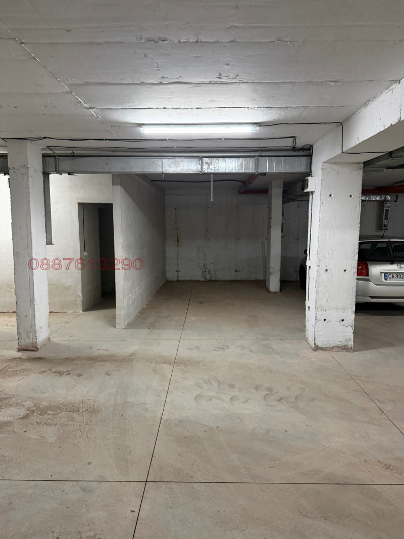 Дава под наем ГАРАЖ, ПАРКОМЯСТО, гр. София, Хиподрума, снимка 2 - Гаражи и паркоместа - 53404421