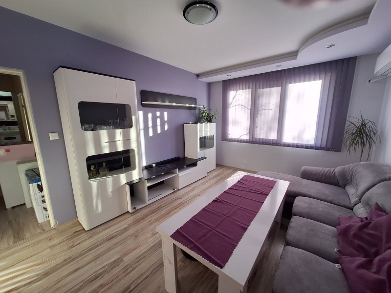 Zu vermieten  1 Schlafzimmer Stara Zagora , Zentar , 68 qm | 41702814 - Bild [2]