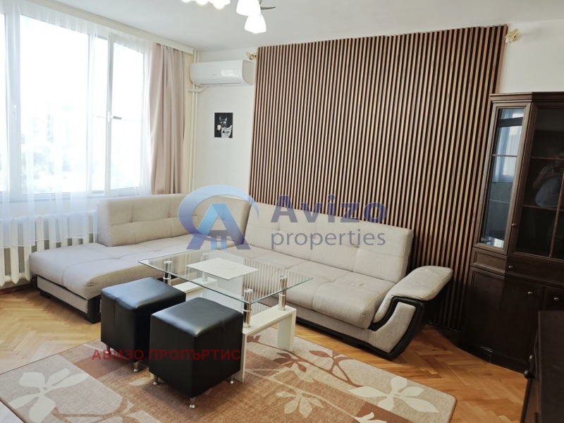 Zu vermieten  1 Schlafzimmer Sofia , Manastirski liwadi , 60 qm | 82366299