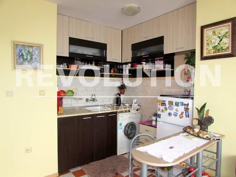 A louer  1 chambre Varna , Levski 1 , 55 m² | 83079409