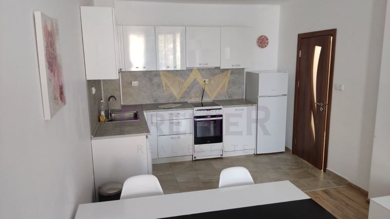 A louer  1 chambre Varna , VINS-Tcherven plochtad , 100 m² | 68051069 - image [2]