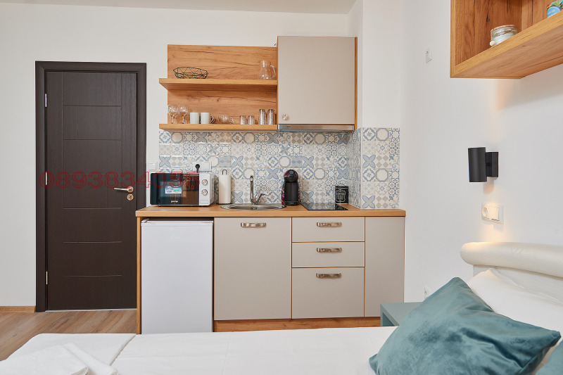 Дава под наем МНОГОСТАЕН, гр. Поморие, област Бургас, снимка 14 - Апартаменти - 52962934