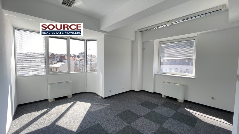 A louer  Bureau Sofia , Tsentar , 185 m² | 30958791 - image [9]