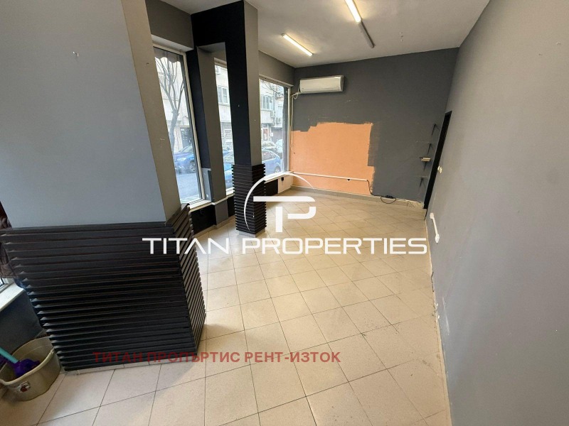 Дава под наем МАГАЗИН, гр. Бургас, Възраждане