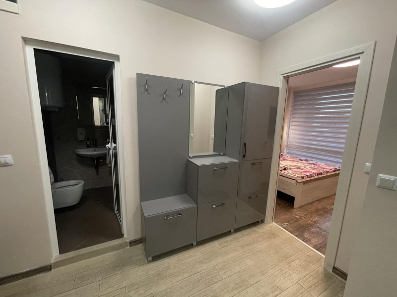 Zu vermieten  1 Schlafzimmer Burgas , Slawejkow , 63 qm | 70978963 - Bild [4]
