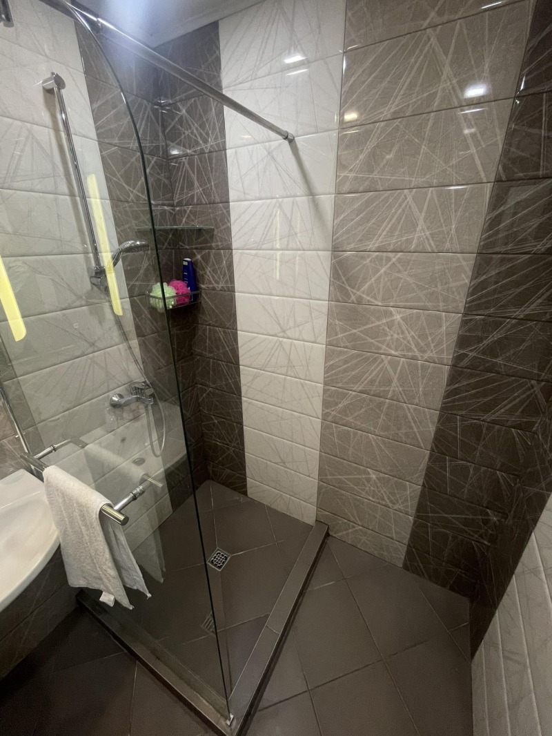 Zu vermieten  1 Schlafzimmer Burgas , Slawejkow , 63 qm | 70978963 - Bild [9]