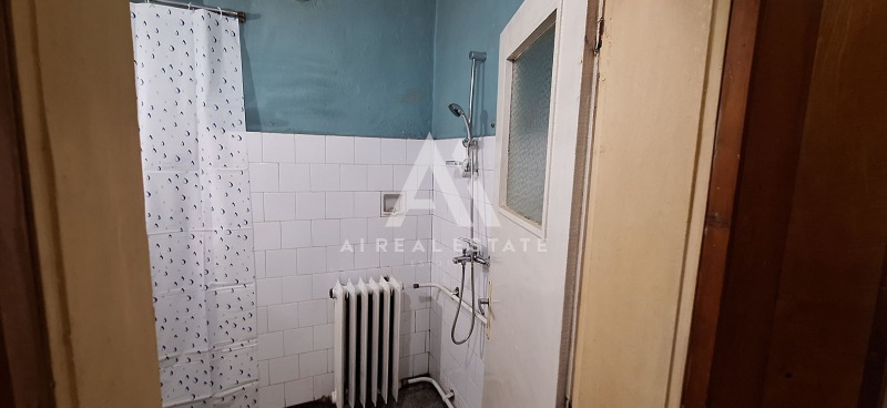 Издаје се  1 спаваћа соба Плевен , Идеален центар , 65 м2 | 39275882 - слика [8]