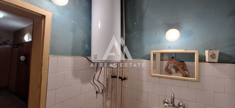 Издаје се  1 спаваћа соба Плевен , Идеален центар , 65 м2 | 39275882 - слика [9]