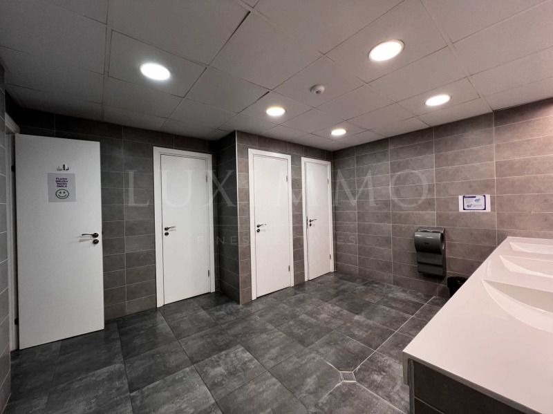Te huur  Kantoor Plovdiv , Trakija , 858 m² | 81550558 - afbeelding [13]