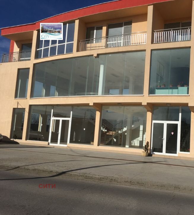 Дава под наем МАГАЗИН, гр. Пловдив, Тракия, снимка 2 - Магазини - 53082179