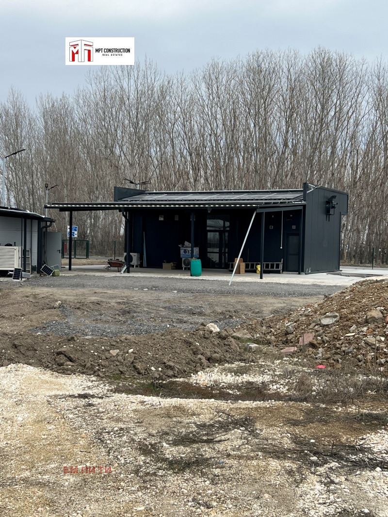 Дава под Наем ПАРКИНГ в област Пловдив, с. Стряма - 3400 кв.м / 1 533.88 € » 3 000 лв., ЕМ ПИ ТИ