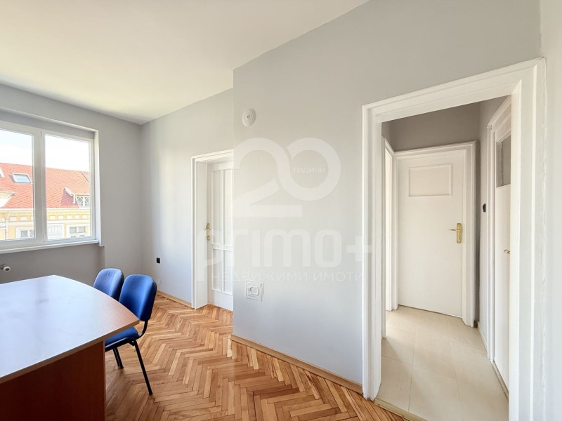 De inchiriat  Birou Sofia , Țentâr , 85 mp | 38132210 - imagine [2]