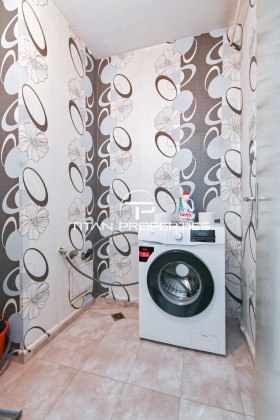 ���� ��� ���� 3-����� | Imot.bg � ����� ������ 11