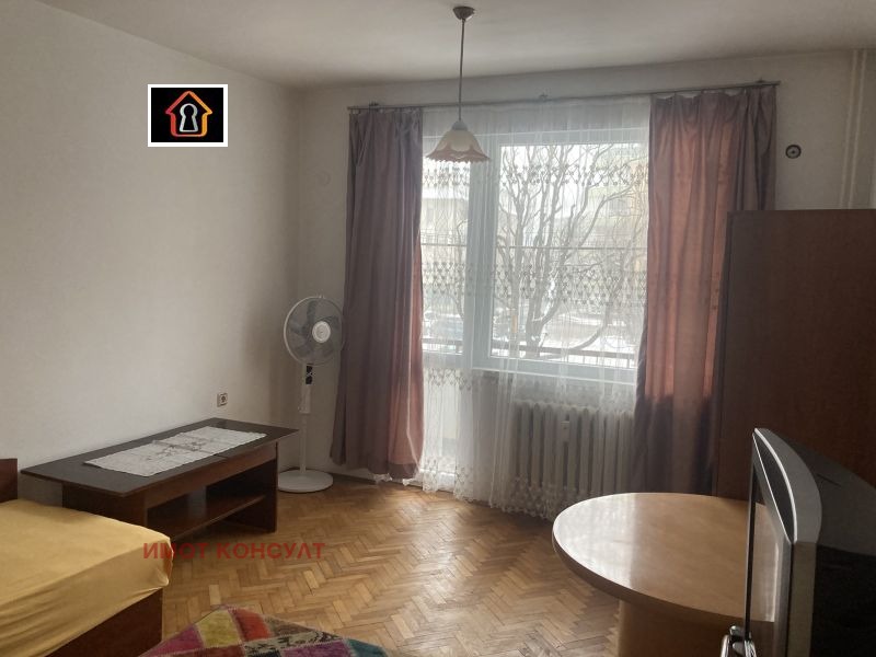 Дава под наем 2-СТАЕН, гр. Враца, Център, снимка 2 - Апартаменти - 53228304