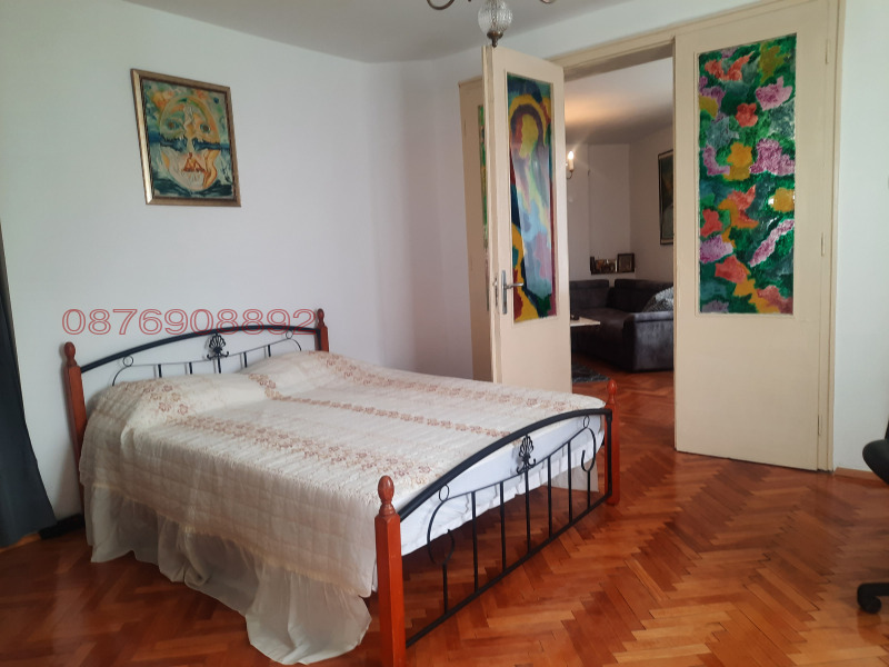 Дава под наем 2-СТАЕН, гр. София, Център, снимка 6 - Апартаменти - 52972404