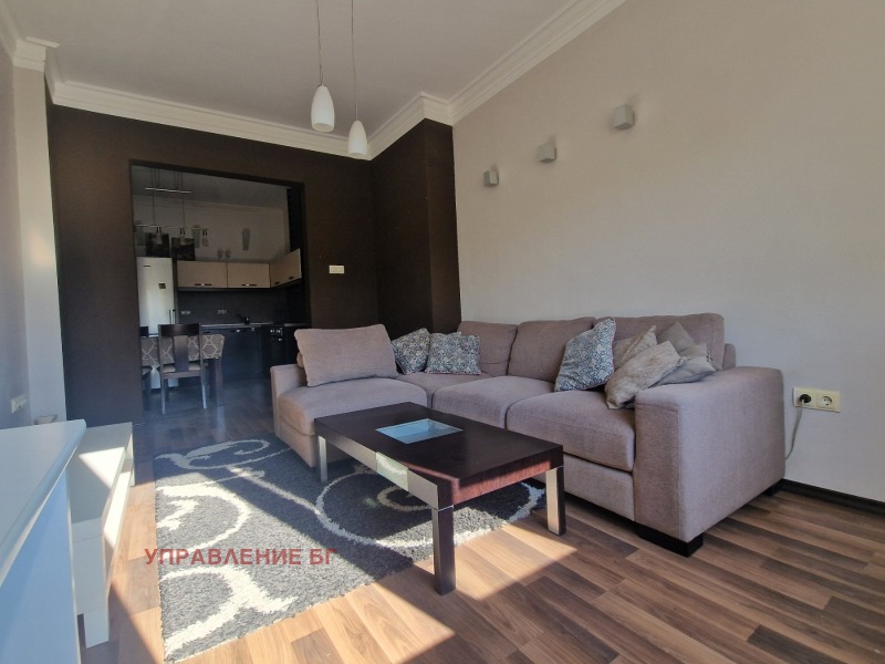 Te huur  2 slaapkamers Sofia , Tsentar , 90 m² | 54558515