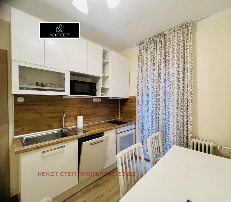 Дава под наем 3-СТАЕН, гр. София, Център, снимка 4 - Апартаменти - 52985442