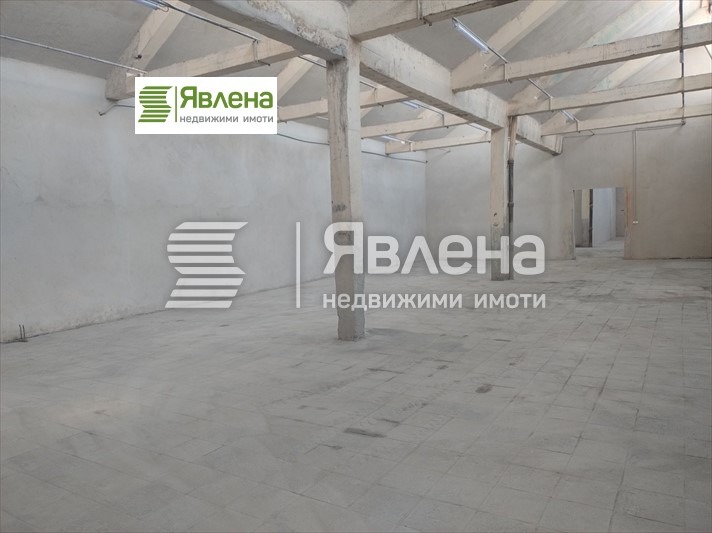 K pronájmu  Průmyslová budova Sofia , Svetovračene , 4000 m2 | 93941869 - obraz [2]