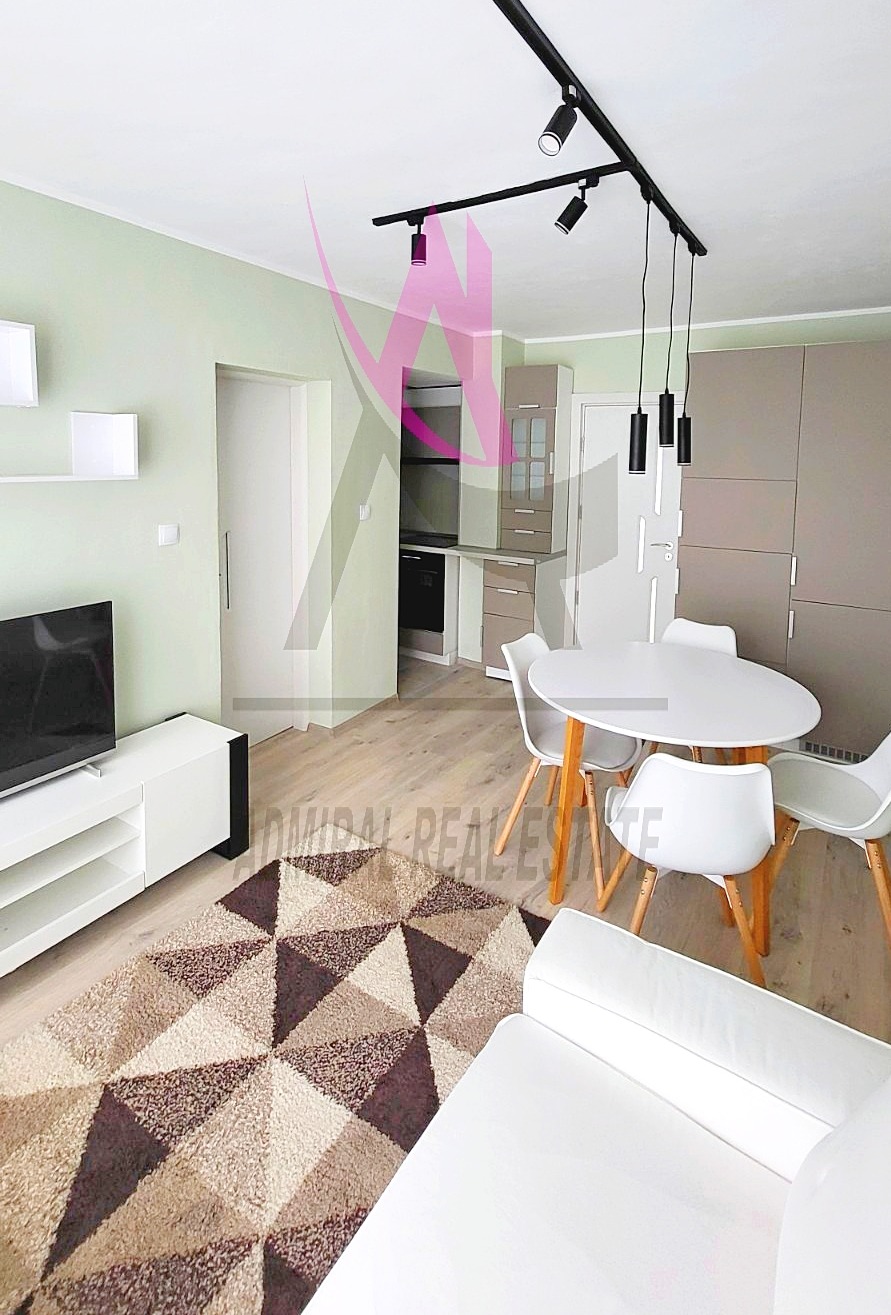 Дава под наем 2-СТАЕН, гр. Варна, Лятно кино Тракия, снимка 2 - Апартаменти - 53741508