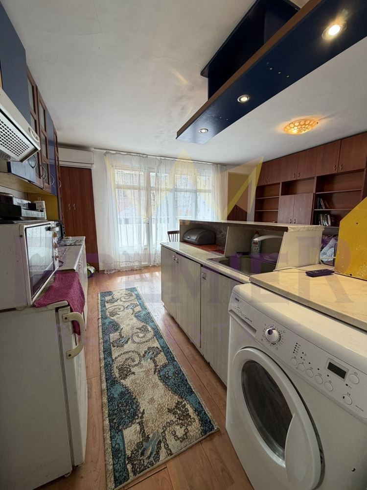 Дава под наем 1-СТАЕН, гр. Варна, Център, снимка 2 - Апартаменти - 53995844