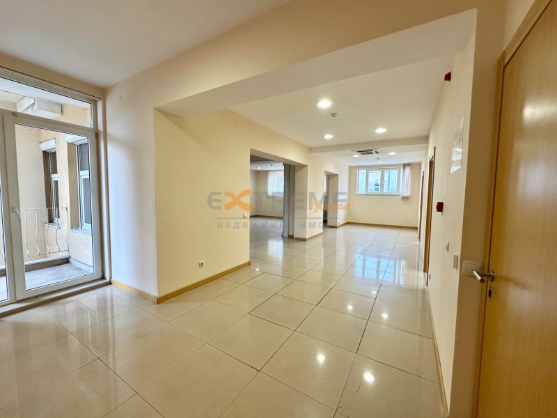 K pronájmu  Kancelář Varna , Centar , 182 m2 | 11737868