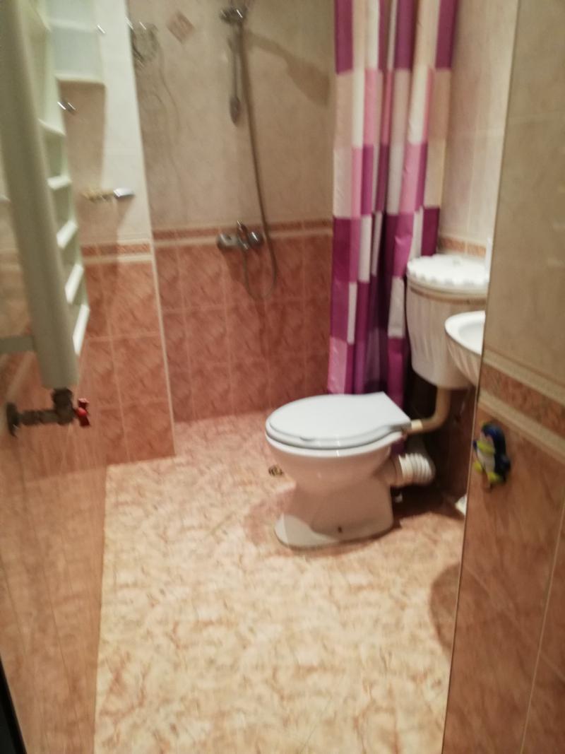 K pronájmu  2 ložnice Pernik , Centar , 70 m2 | 23825961 - obraz [7]