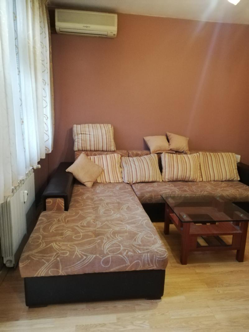 K pronájmu  2 ložnice Pernik , Centar , 70 m2 | 23825961 - obraz [9]