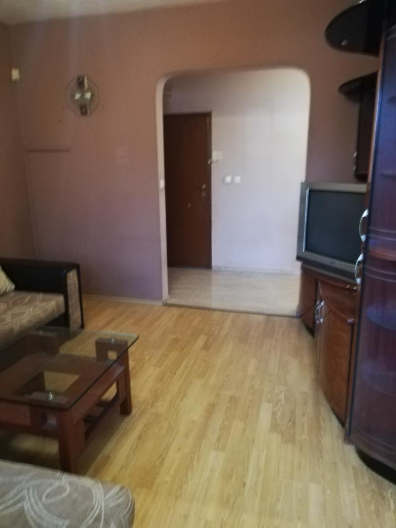 K pronájmu  2 ložnice Pernik , Centar , 70 m2 | 23825961 - obraz [2]