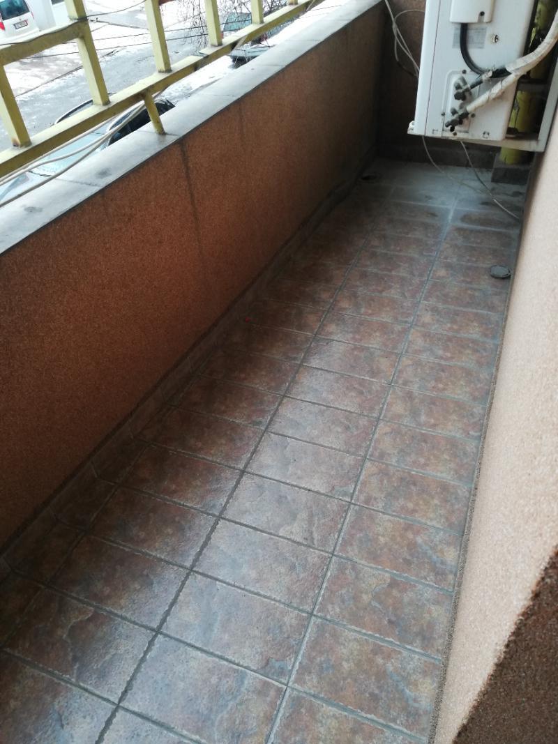 K pronájmu  2 ložnice Pernik , Centar , 70 m2 | 23825961 - obraz [3]