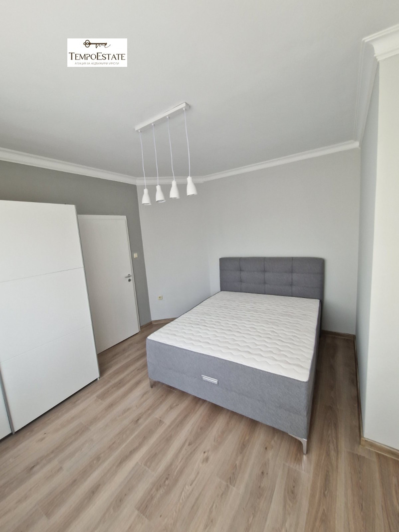 Zu vermieten  2 Schlafzimmer Sofia , Zentar , 104 qm | 76506753 - Bild [6]