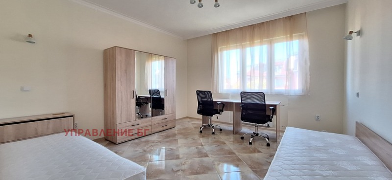 Kiralık  2 yatak odası Sofia , Zona B-18 , 130 metrekare | 65556567 - görüntü [3]