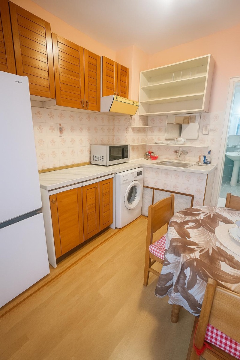 For Rent  2 bedroom Plovdiv , Yuzhen , 85 sq.m | 51275729 - image [2]