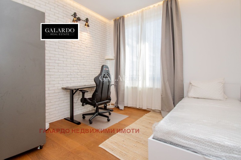 Дава под наем 3-СТАЕН, гр. София, Център, снимка 12 - Апартаменти - 52719518