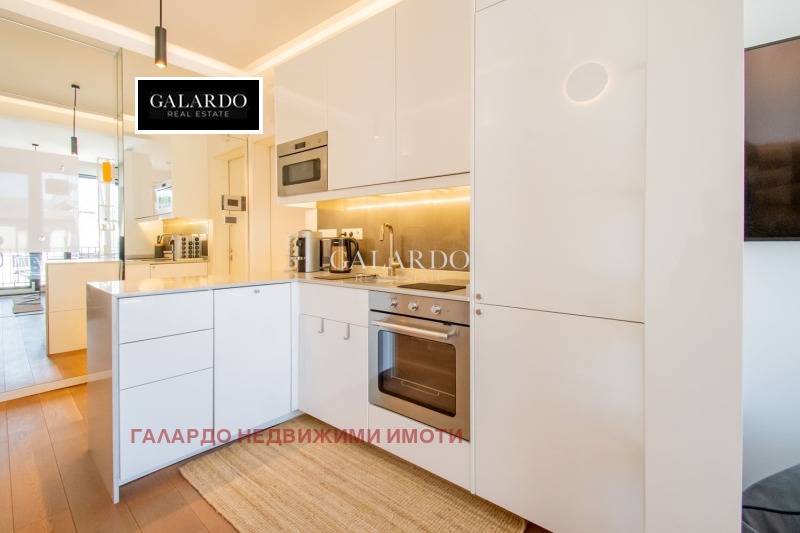 Дава под наем 3-СТАЕН, гр. София, Център, снимка 2 - Апартаменти - 52719518