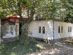 Заведение град Бургас, Възраждане 15