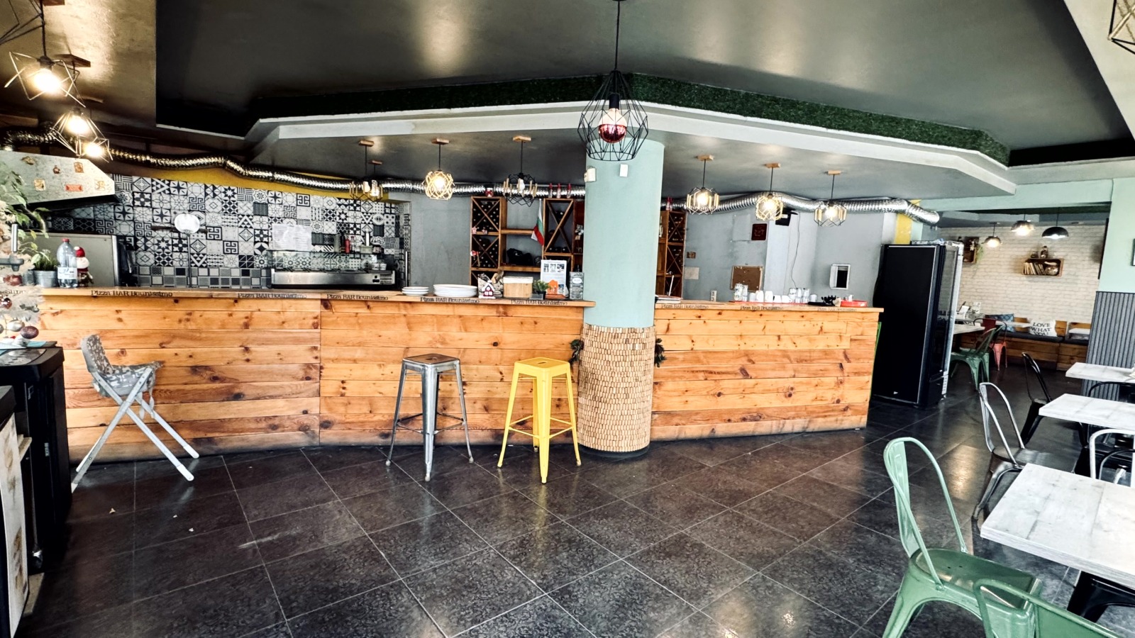 Дава под наем ЗАВЕДЕНИЕ, гр. Бургас, Център, снимка 3 - Заведения - 54185946