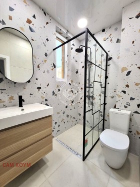 Kontor Centar, Varna 6