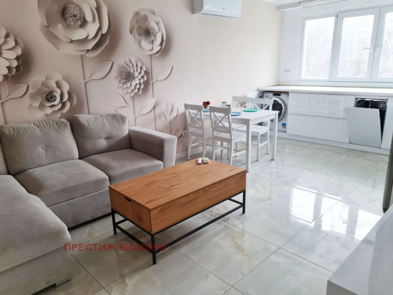 Дава под наем 3-СТАЕН, гр. София, Младост 1